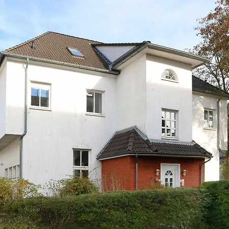 Weisses Rössl Wellenreiter * Binz