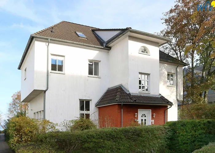 Weisses Roessl Wellenreiter * Binz